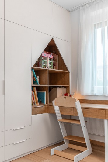 TerezaDvorak-CasterDesign-HugoHaase+Karlín-8